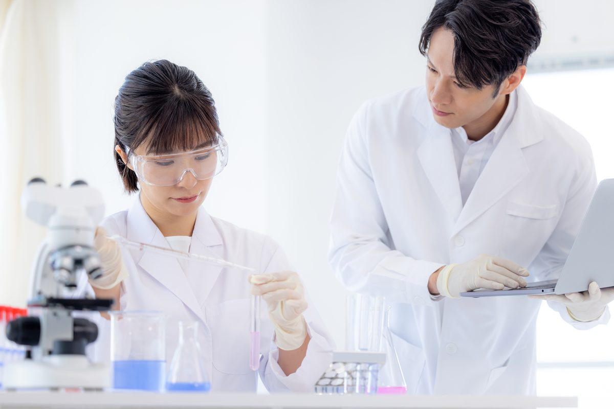異業種から製薬業界への転職パターン4選